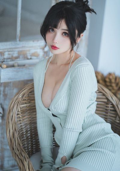 最新Av不卡免费在线播放_剧情片免费在线播放