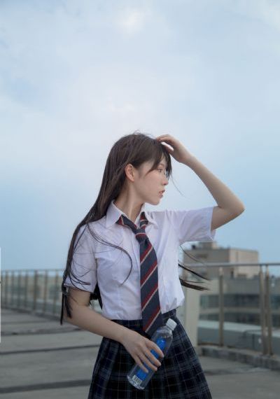 少年骇客美女版免费观看_1080P免费观看视频
