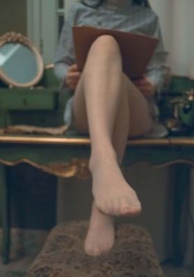 俄罗斯美女野外性行为_4K免费电视剧