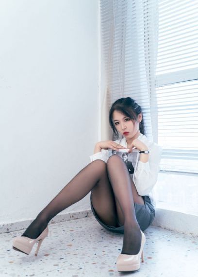 韩国美女裸体直播道具91_1080P在线观看视频