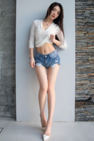 美女一级生活片_720高清迅雷在线观看