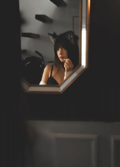 清纯女主播直播衣服网红上镜_剧情片完整版观看