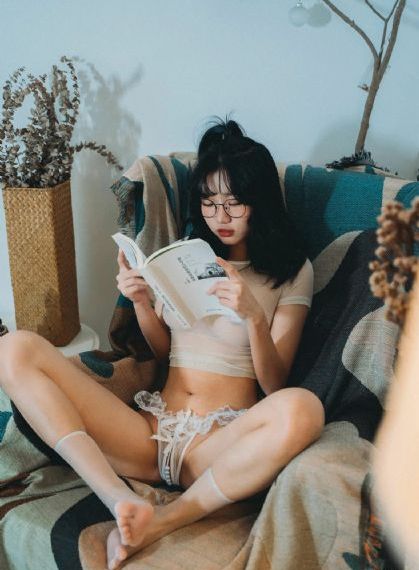 亚洲成人久久久久久久_剧情片在线视频观看