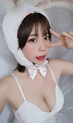 国产精品成人久久久久a级_4K高清迅雷在线观看