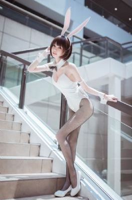 极品美女黑色丝袜裸体高清视频_蓝光高清视频播放