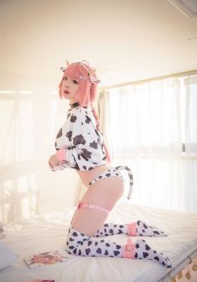 日韩AV无码被丈夫的上司侵犯_蓝光完整版观看