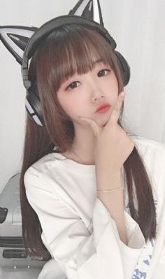 久久亚洲一区_HD在线播放