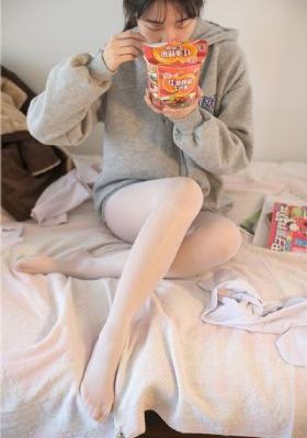《楼上的女邻居》在线_4K免费观看电视剧